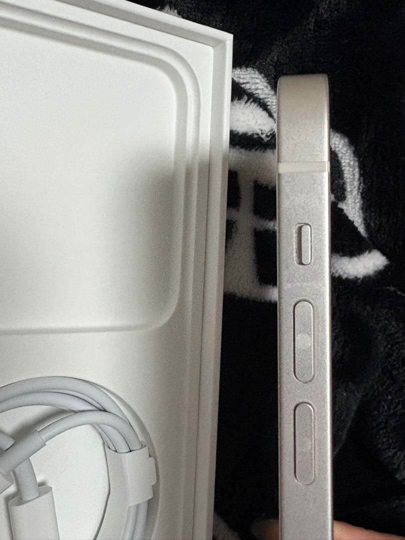 Apple iPhone 12 ホワイト 本体　256GB docomo