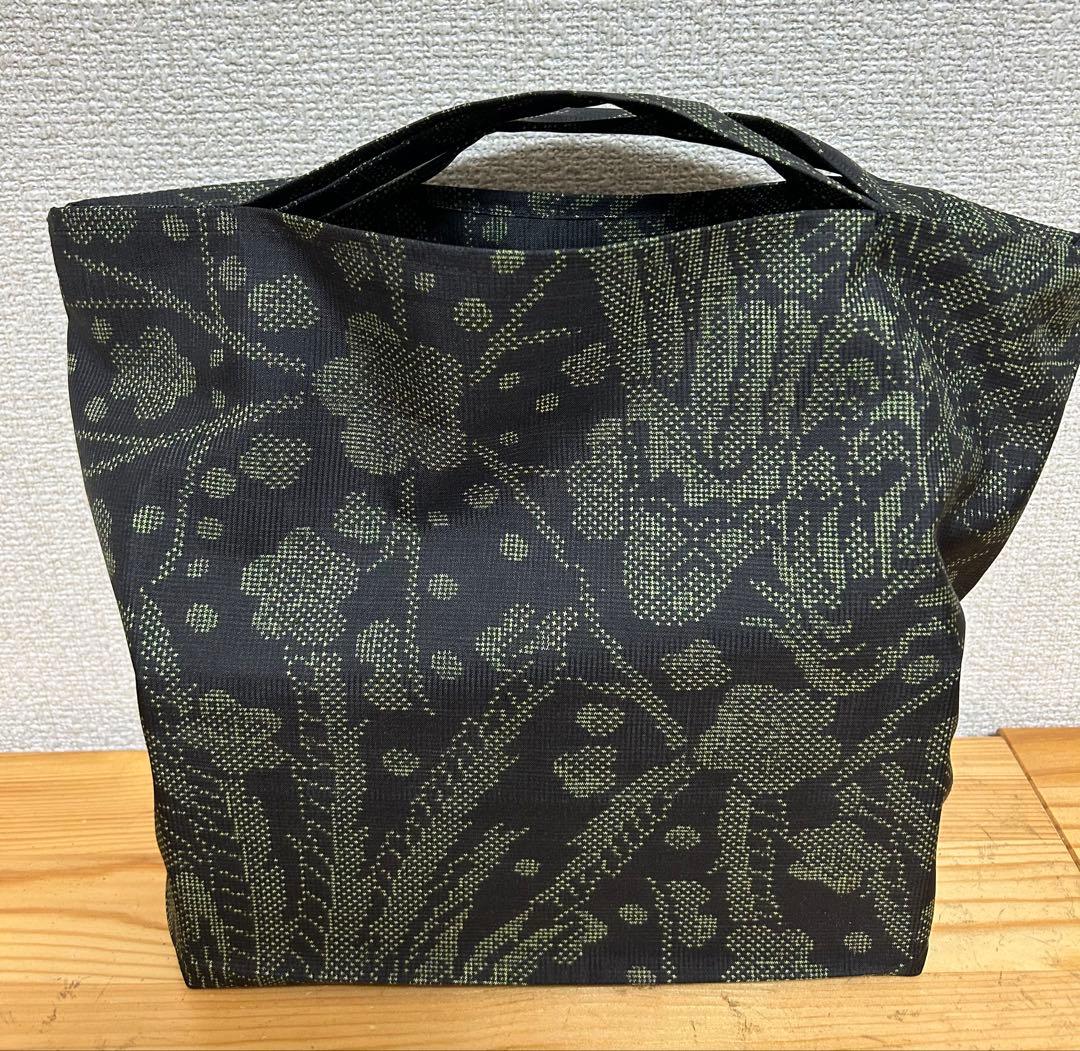 夢様オーダー　正絹大島紬ボディバッグ