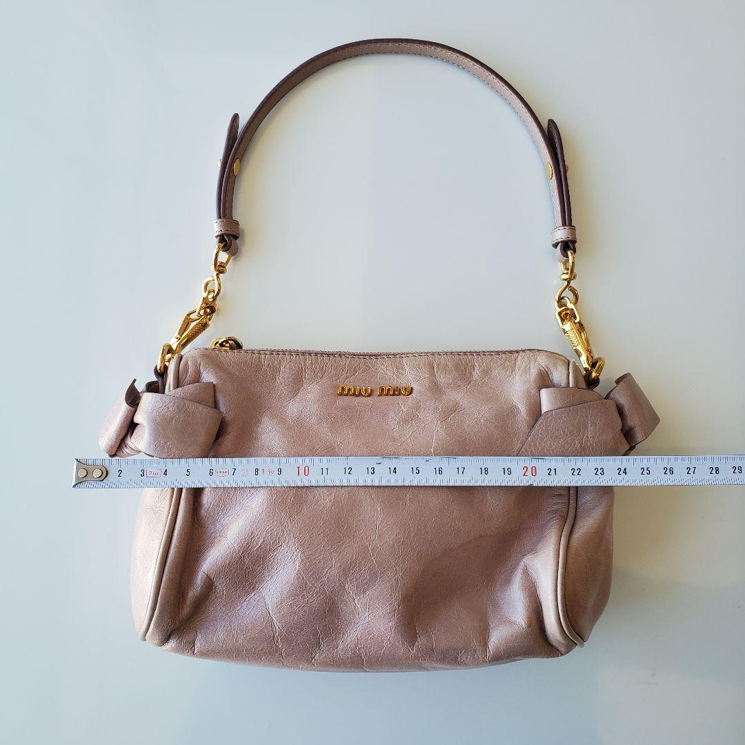 ミュウミュウ　ミニバッグ　本革