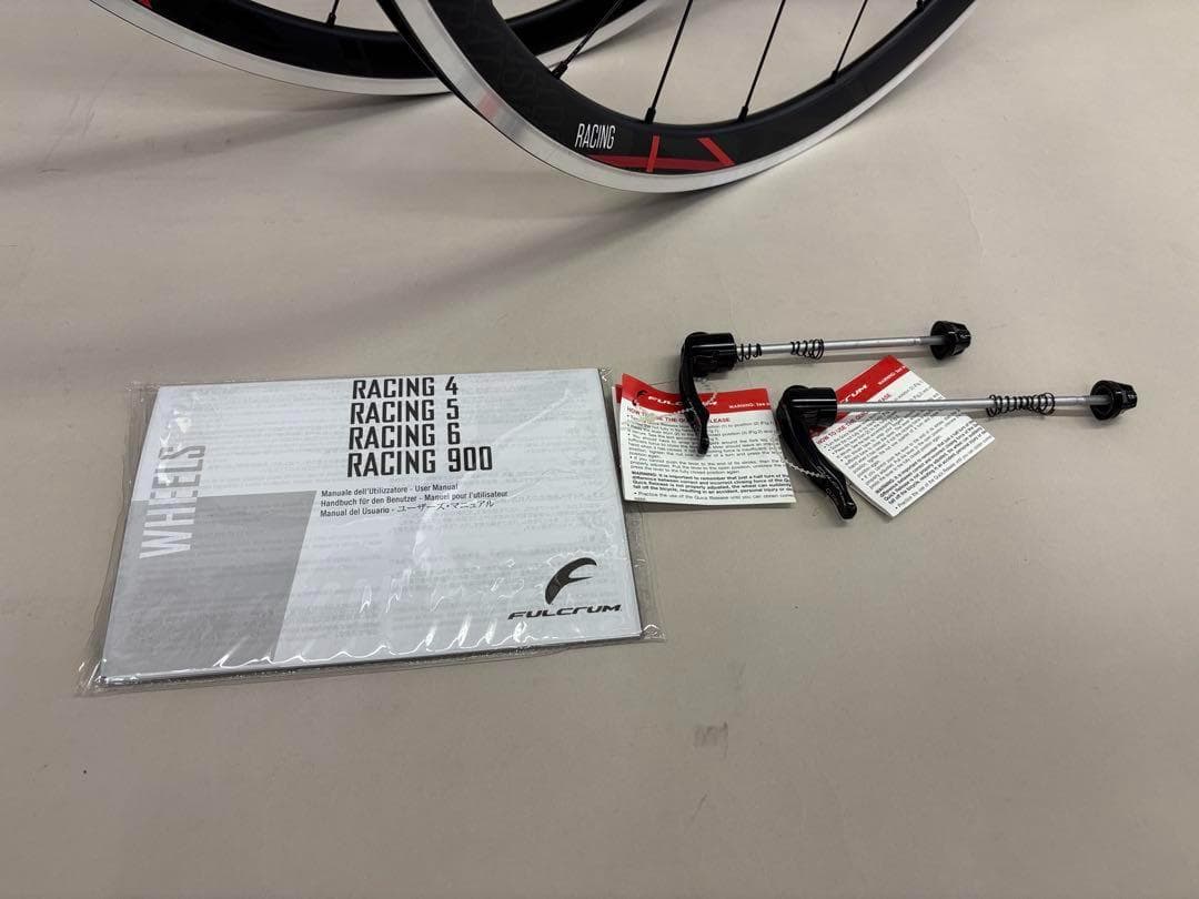 246【新品・未使用】 フルクラム　FULCRUM　レーシング4　RACING4