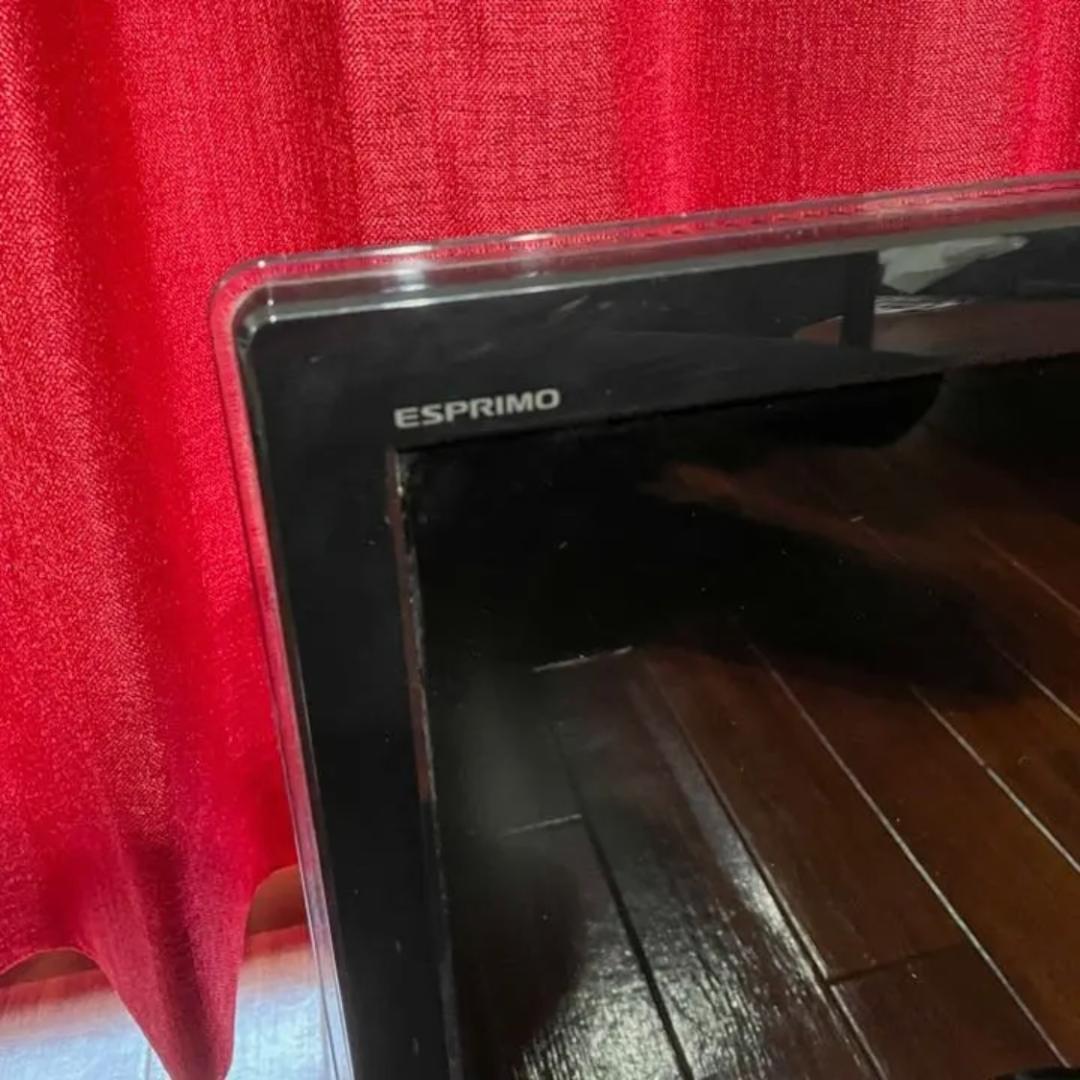 FUJITSU（富士通）液晶一体型パソコン　FMVE30DTB