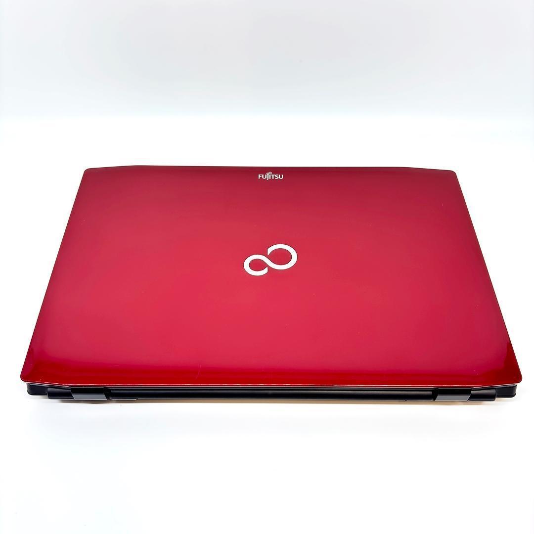 富士通 ノートパソコン Corei7 SSD Office付 Win11 A8
