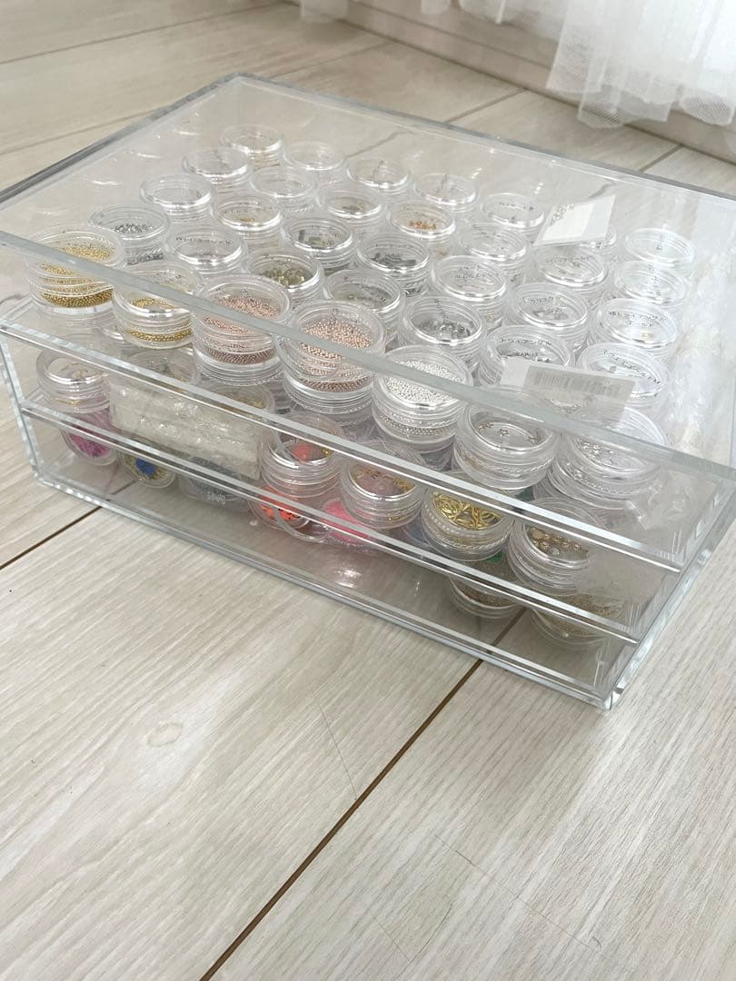 ネイルアート用品まとめ売り　ジェルネイル　ラメ　ホロ　メタル　パーツ