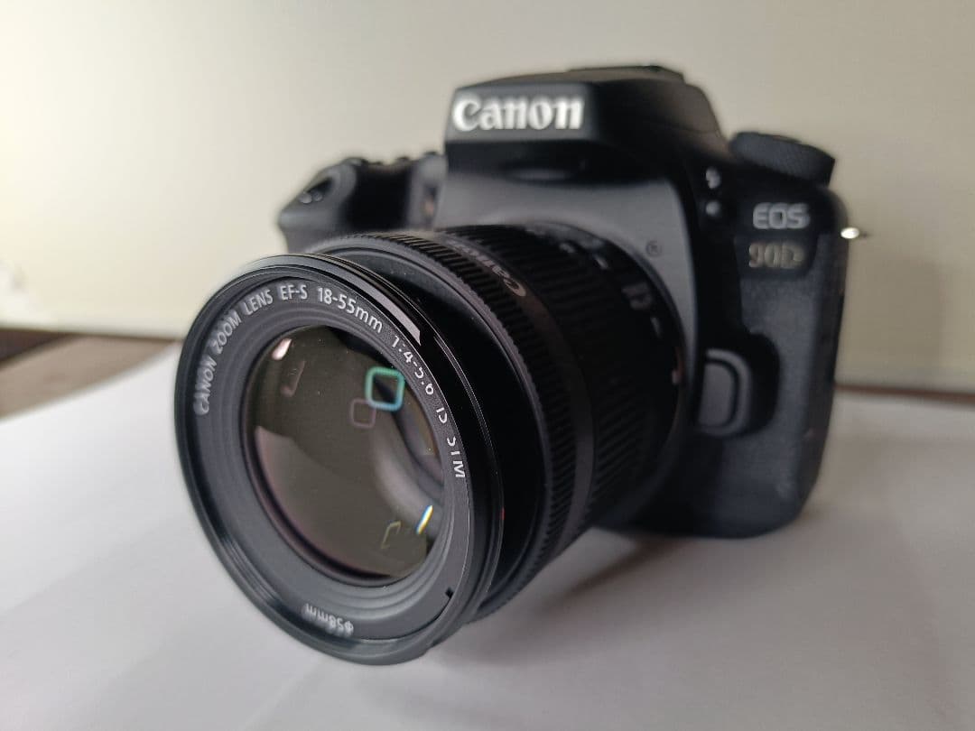 CANON EOS 90D EF-S18-55mm　本体とレンズのみ！