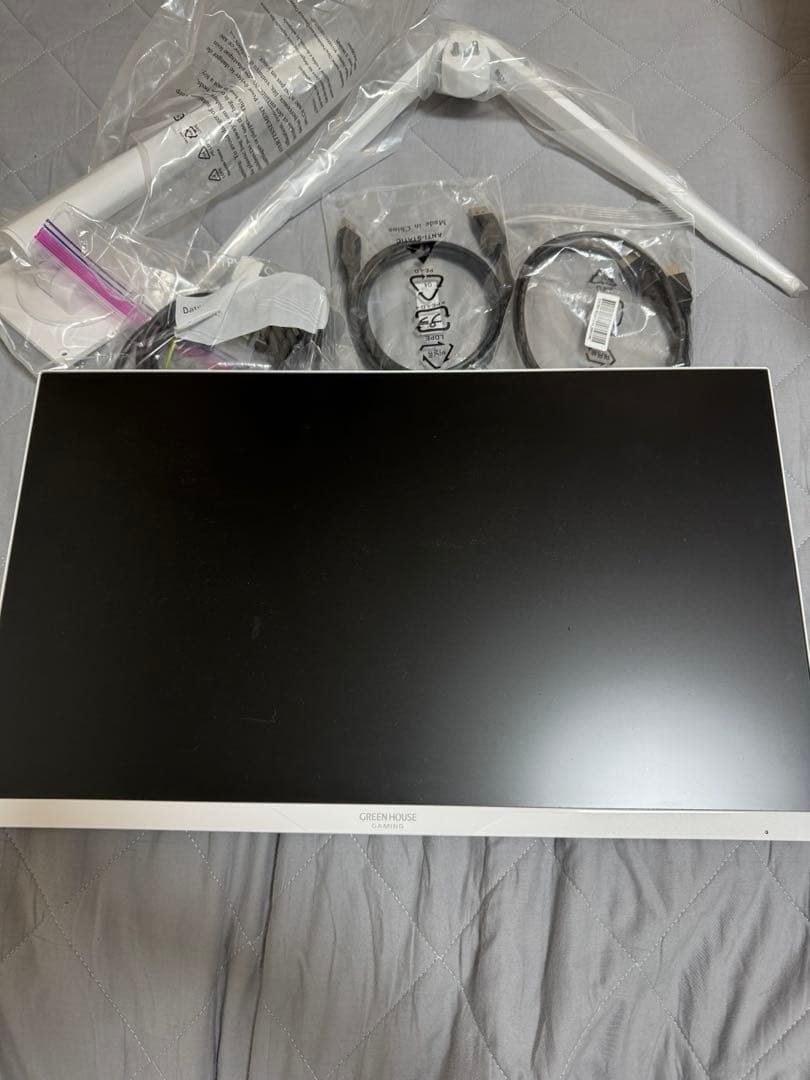 ゲーミングモニター 23.8インチ165Hz 1ms 白色モニター