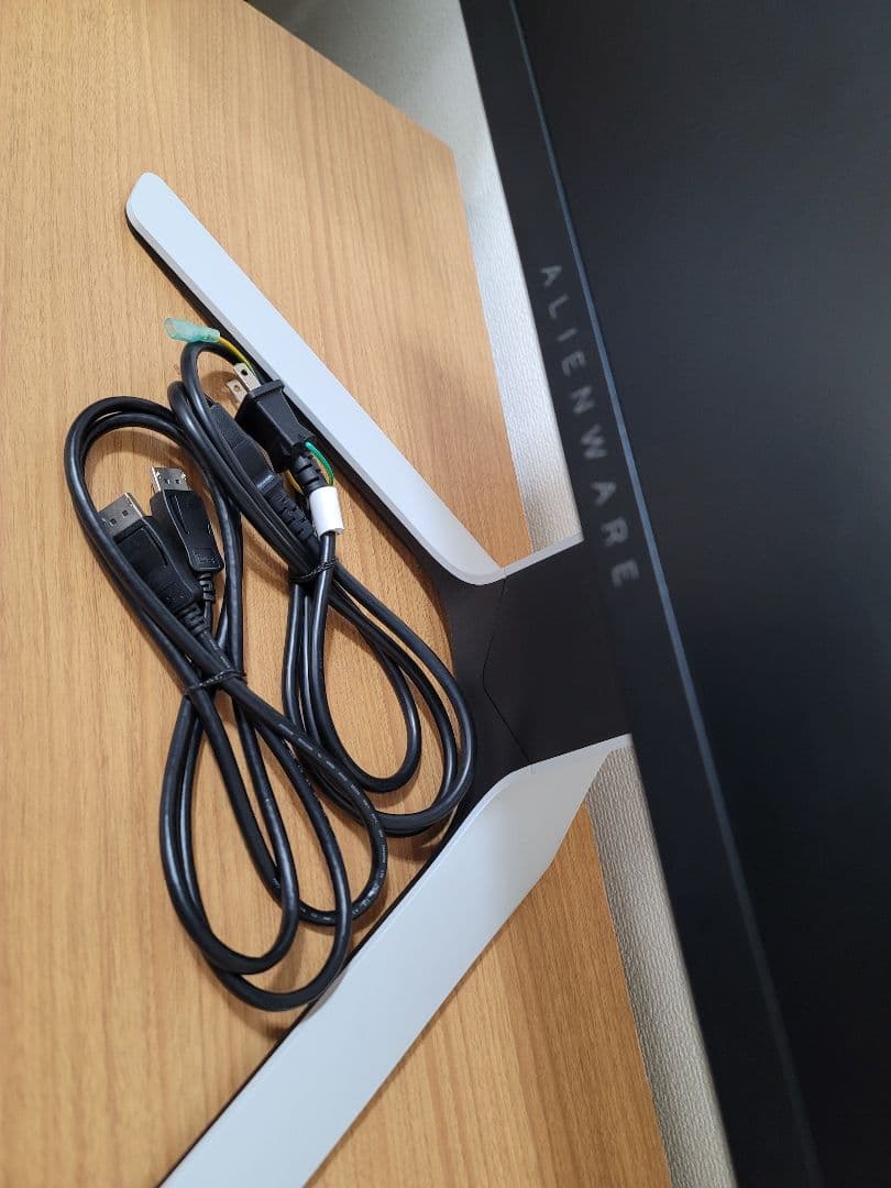 まっくす　Dell ALIENWARE AW2720HF 27インチ