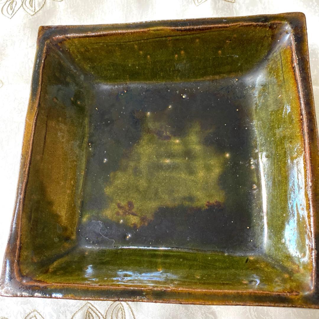 ⭐️織部焼深鉢⭐️陶器・作家さん名は箱を無くして不明です。 ビンテージ物です。