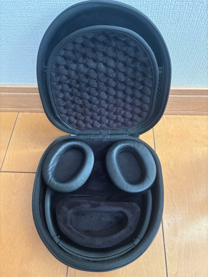 SONY ワイヤレスヘッドホン ブラック WH-CH720N ケース付き