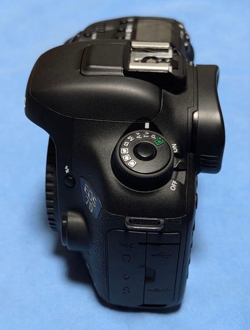 Canon EOS 7D Mark2 レンズ28-300 グリップ付き