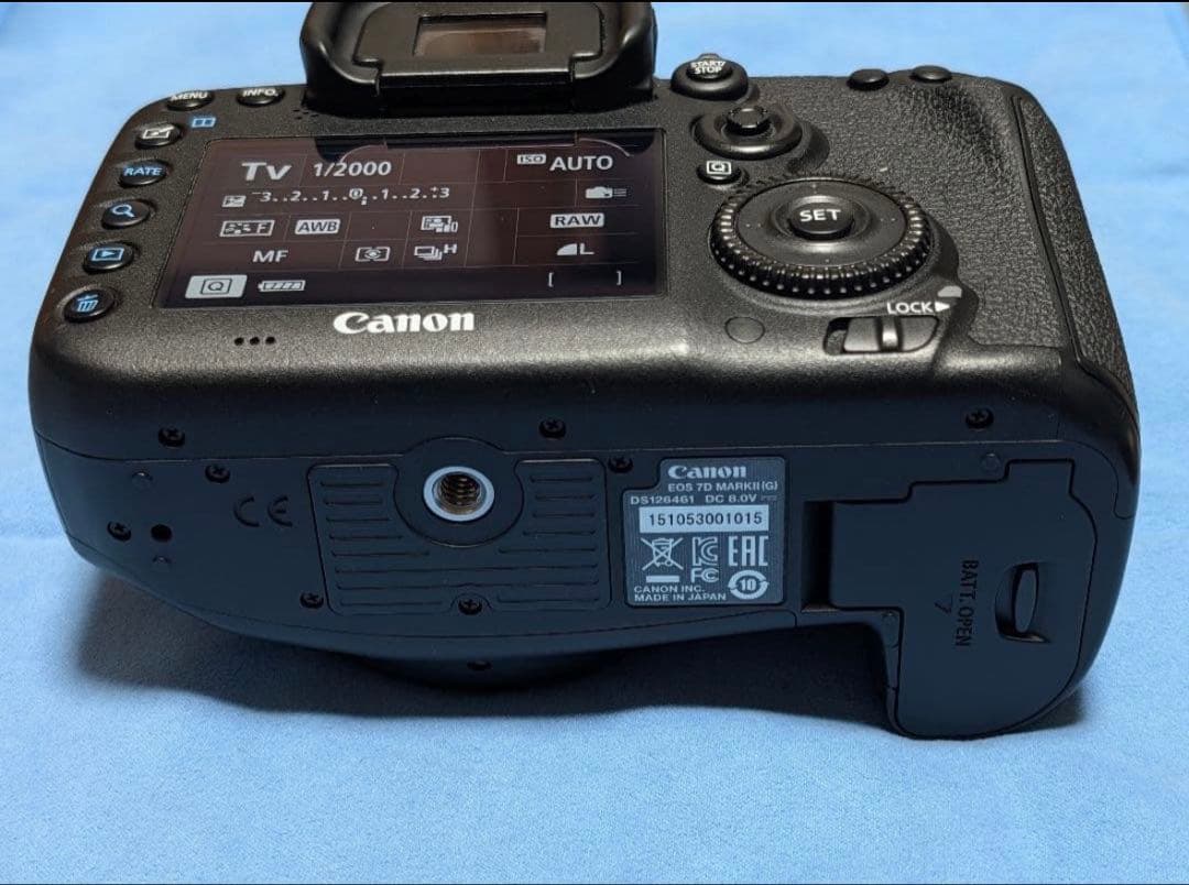 Canon EOS 7D Mark2 レンズ28-300 グリップ付き