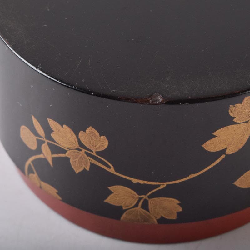 茶道具　漆塗　時代花草蒔絵　香合　時代箱付　V　8233