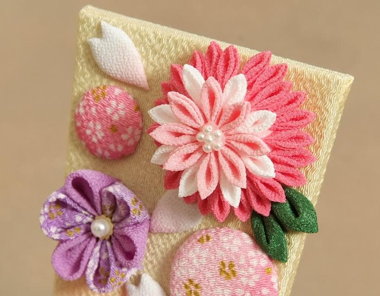 ちりめん細工羽子板飾り 初節句 木製スタンド付 卓上サイズ 木製台座付き 日本製