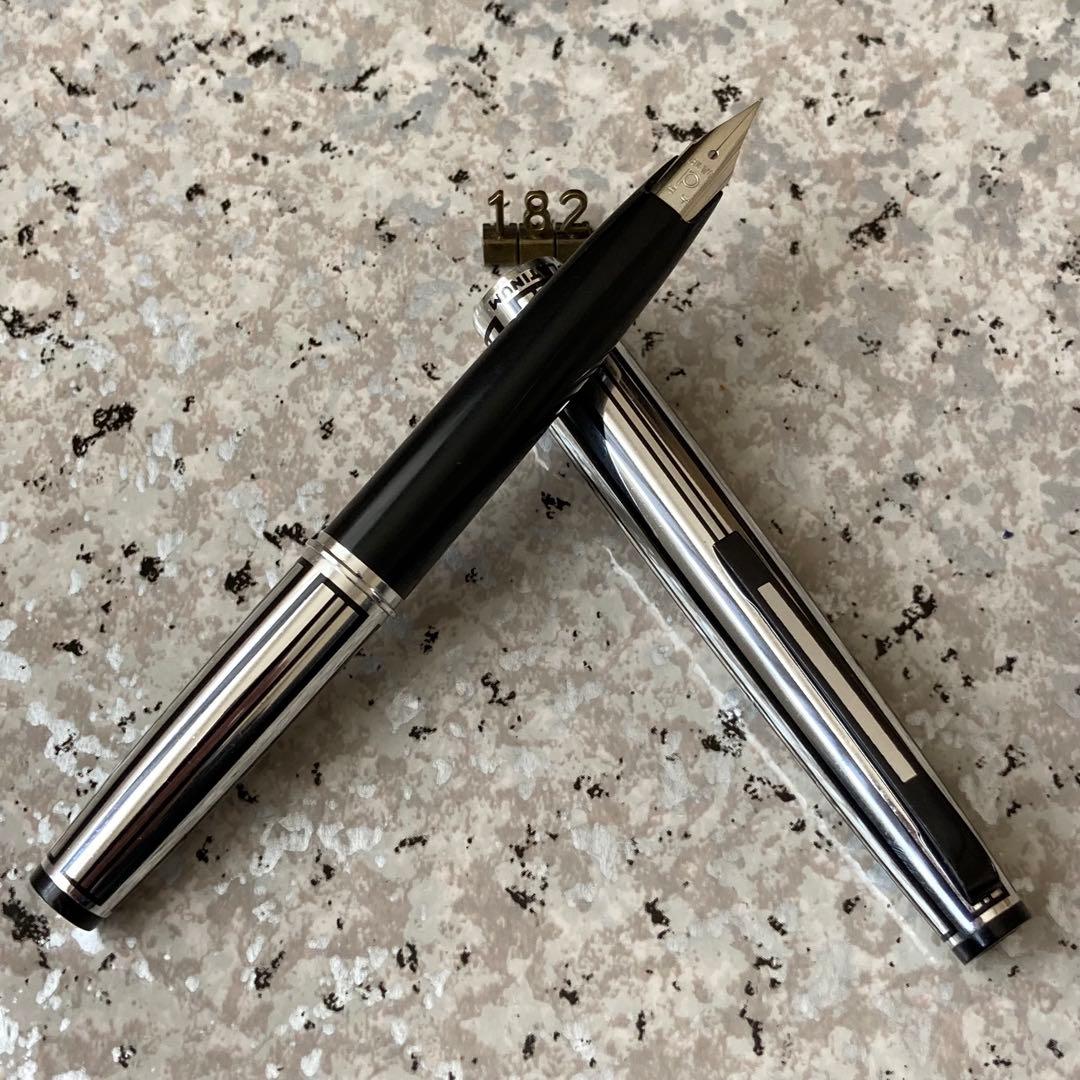 #182 オーバーホール済み 万年筆 PLATINUM ショート18k WG