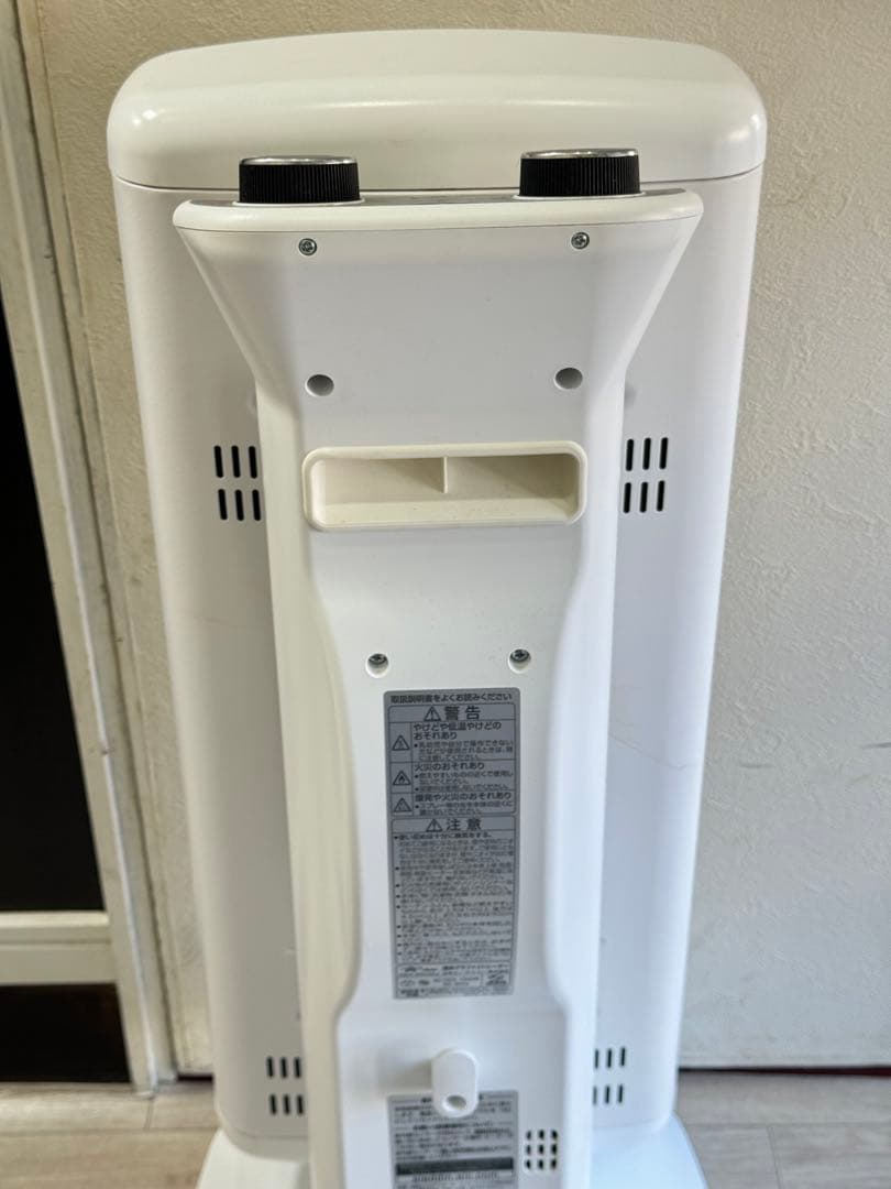 【極美品】アラジン　遠赤グラファイトヒーター白AEH-2G10AJ 2022年製