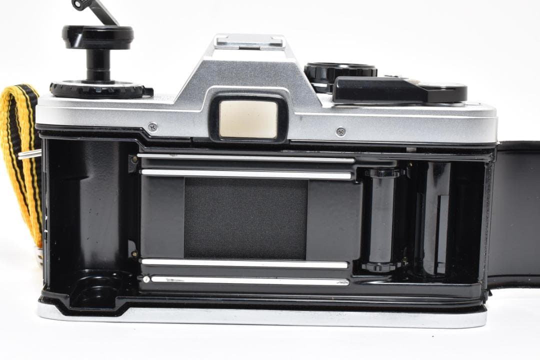 美品 OLYMPUS OM10 シルバー フィルム モルト新品交換済 M884