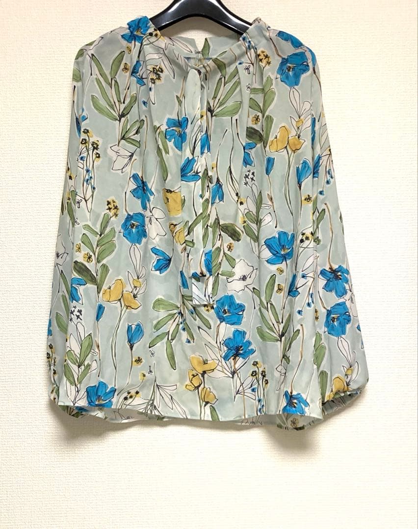 【最終値下げ】tomorrowland collectionブラウス