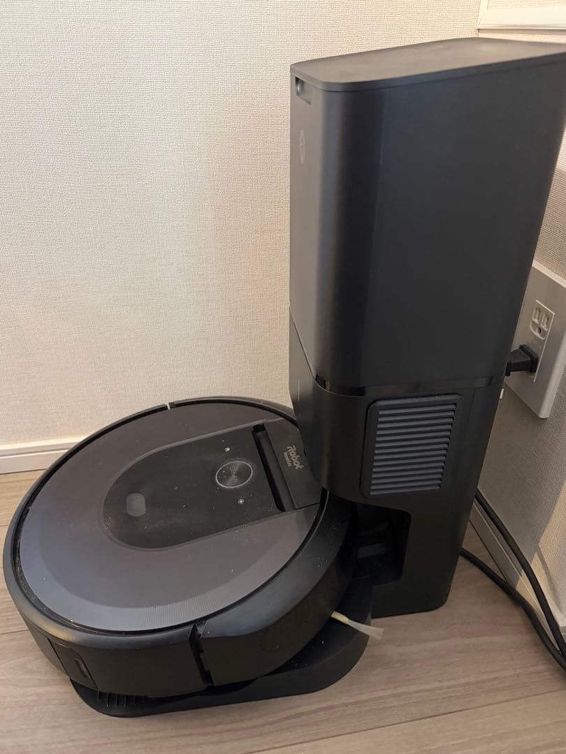 【板橋区引取限定】定価14万超 ルンバ i7+ 使用7-8回のみ