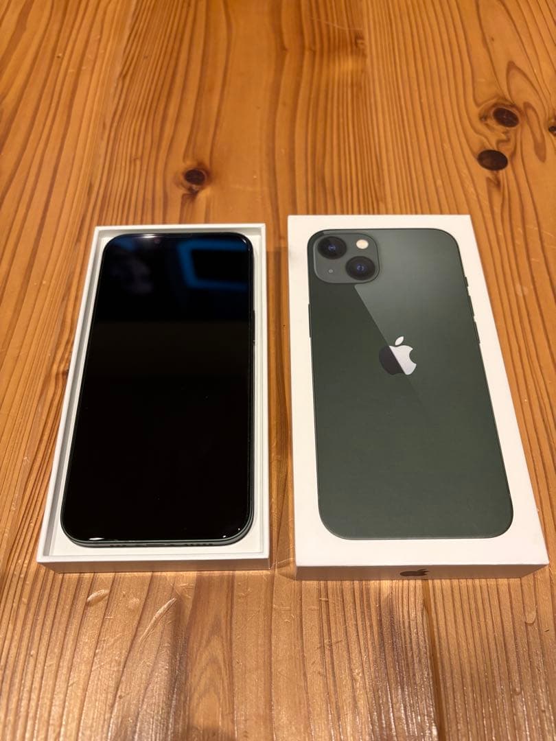 やまやま 【美品】Apple iPhone 13グリーン 本体 256G
