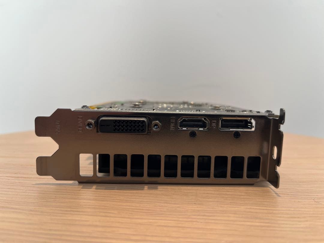 GTX1650 デュアルファン グラフィックボード