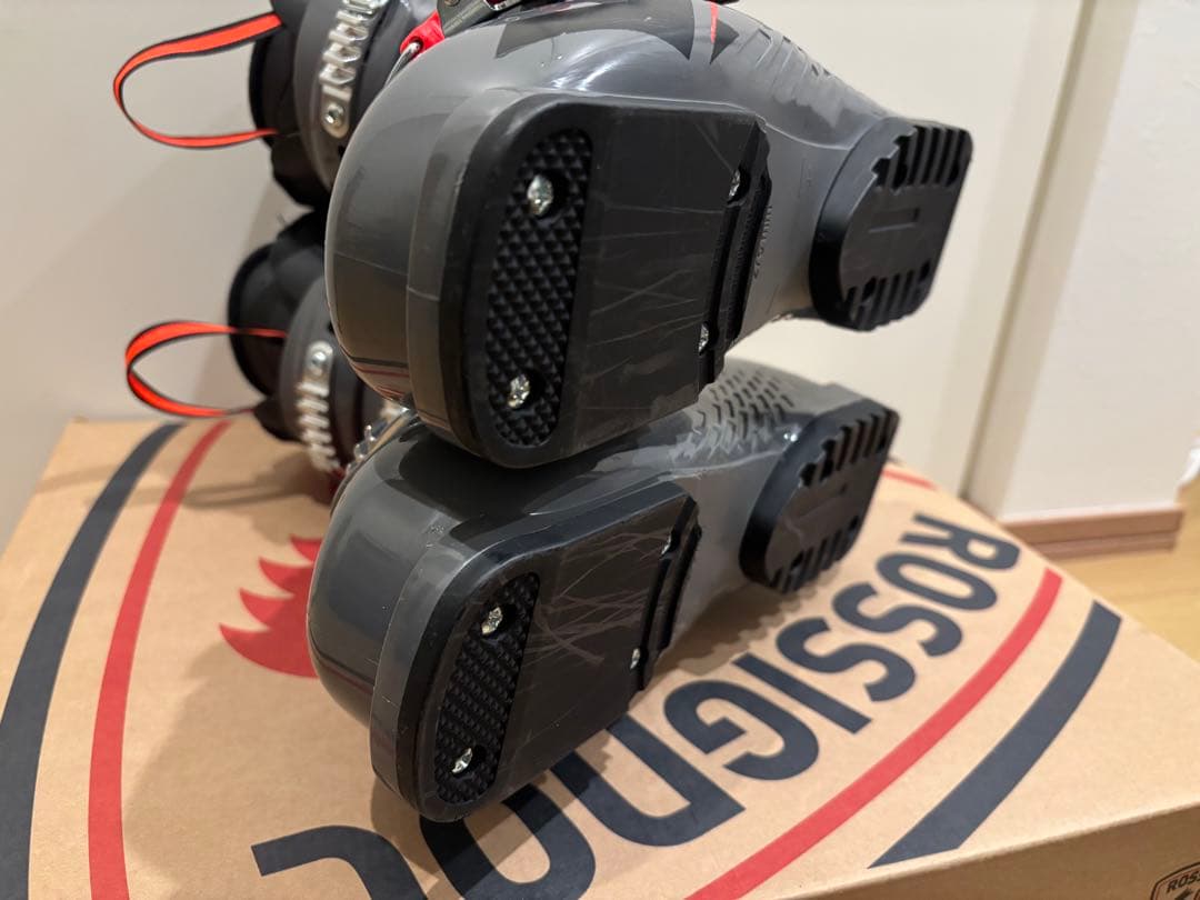 ロシニョール スキーブーツ HERO J4 ジュニア23.5cm