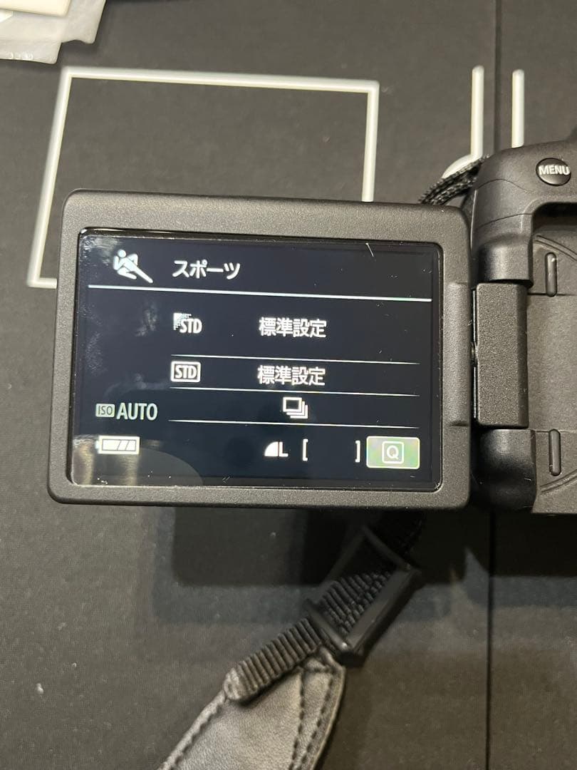 Canon EOS kiss x8i デジタル一眼レフ