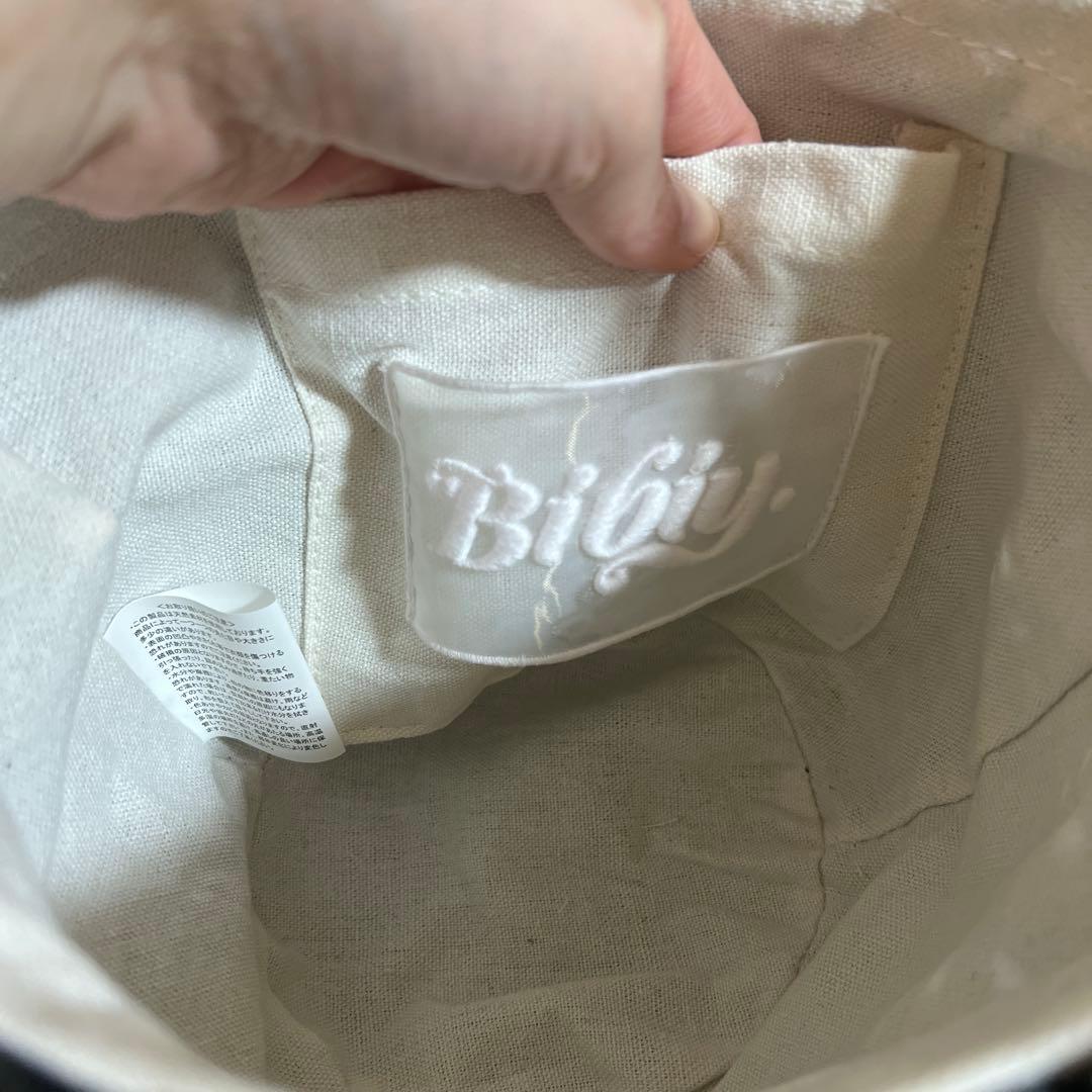 Bibiy ブラック かごバッグ