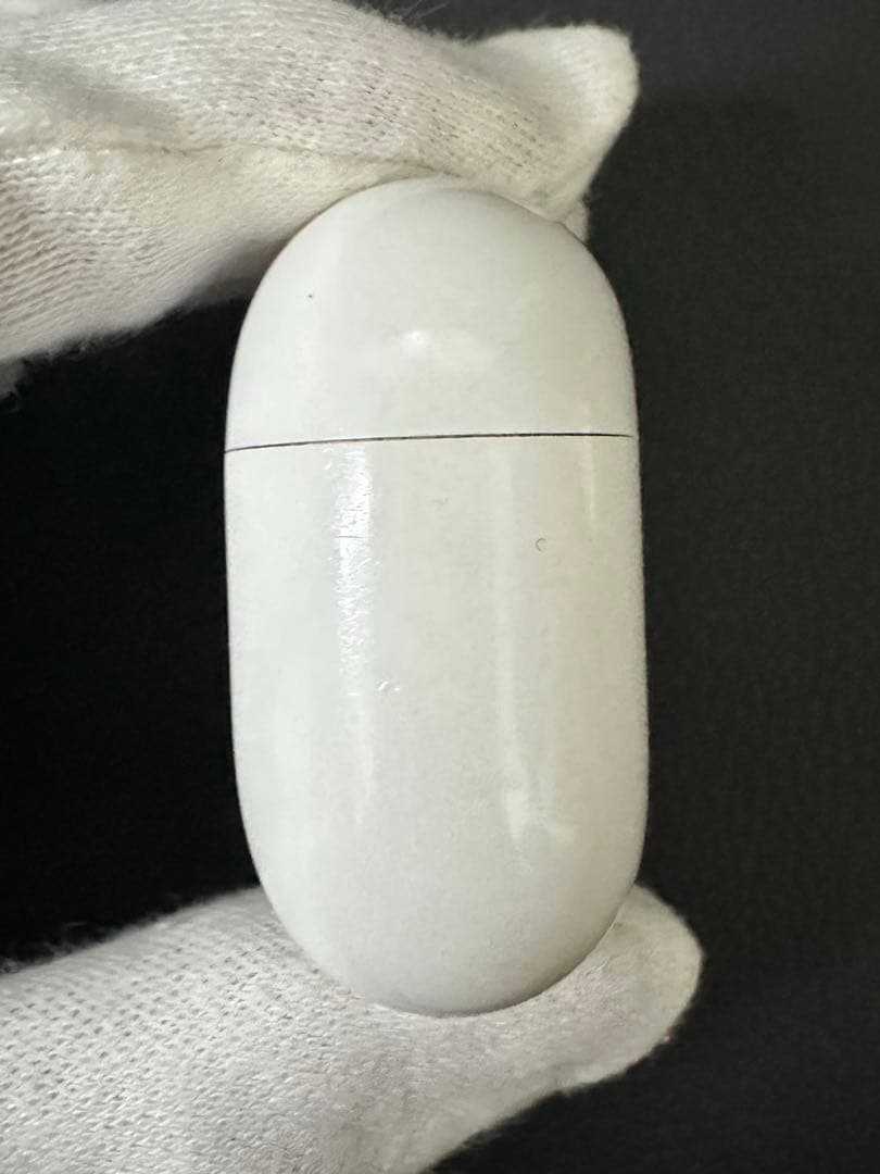動作確認済　Air Pods Pro 第2世代　右イヤホン　ケース　A2698