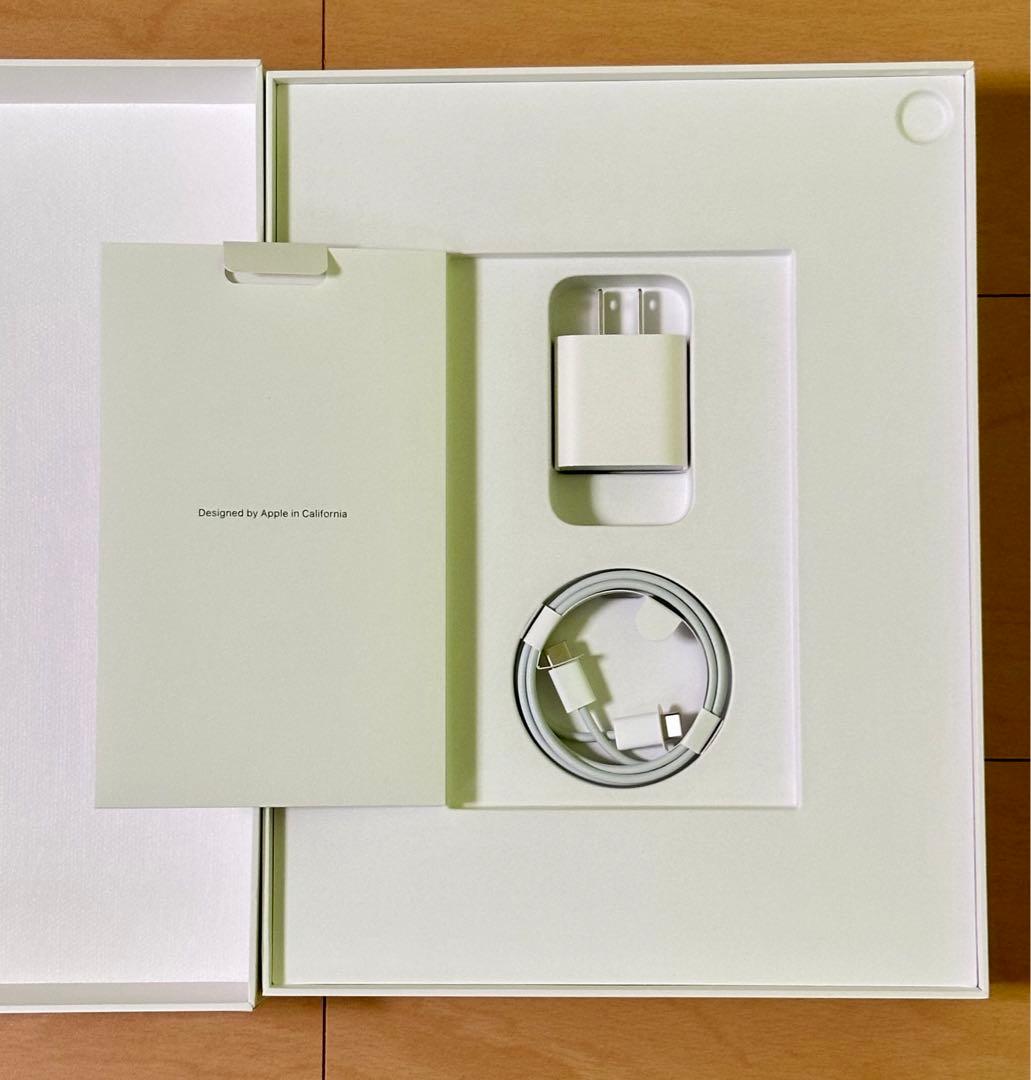 ほぼ新品 iPad Pro 12.9 Wi-Fi + Cellular 第3世代