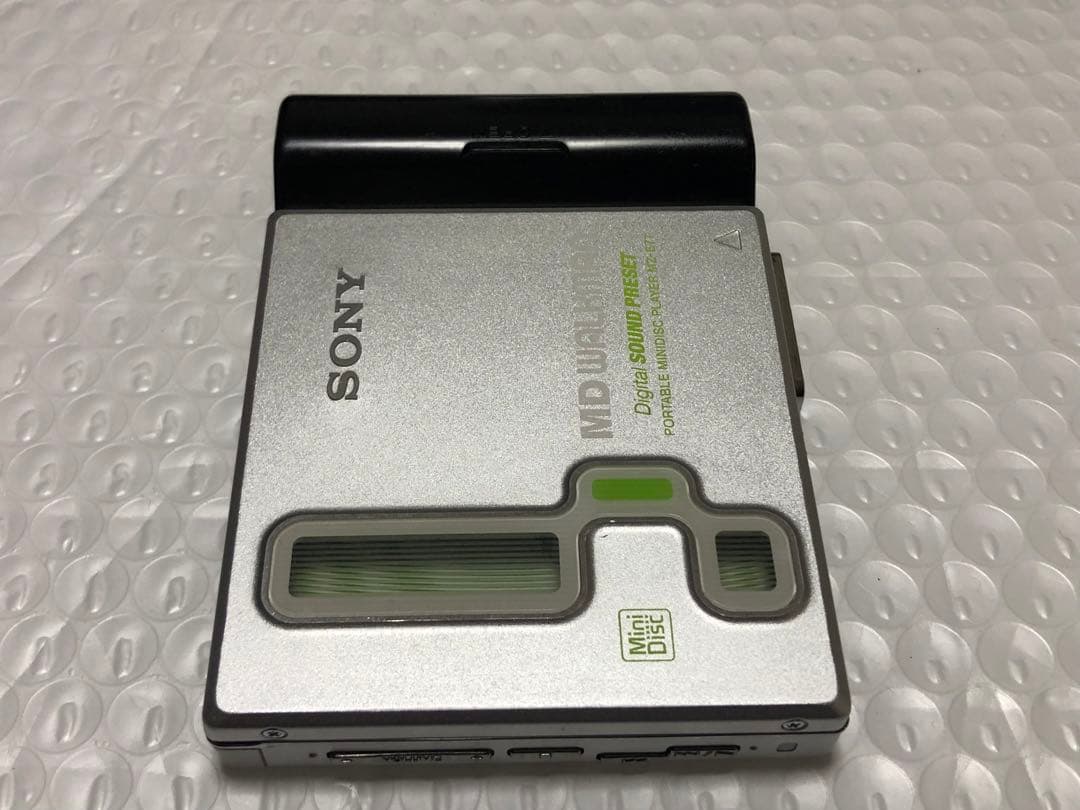 ポータブルプレーヤー SONY Walkman MZ-E77