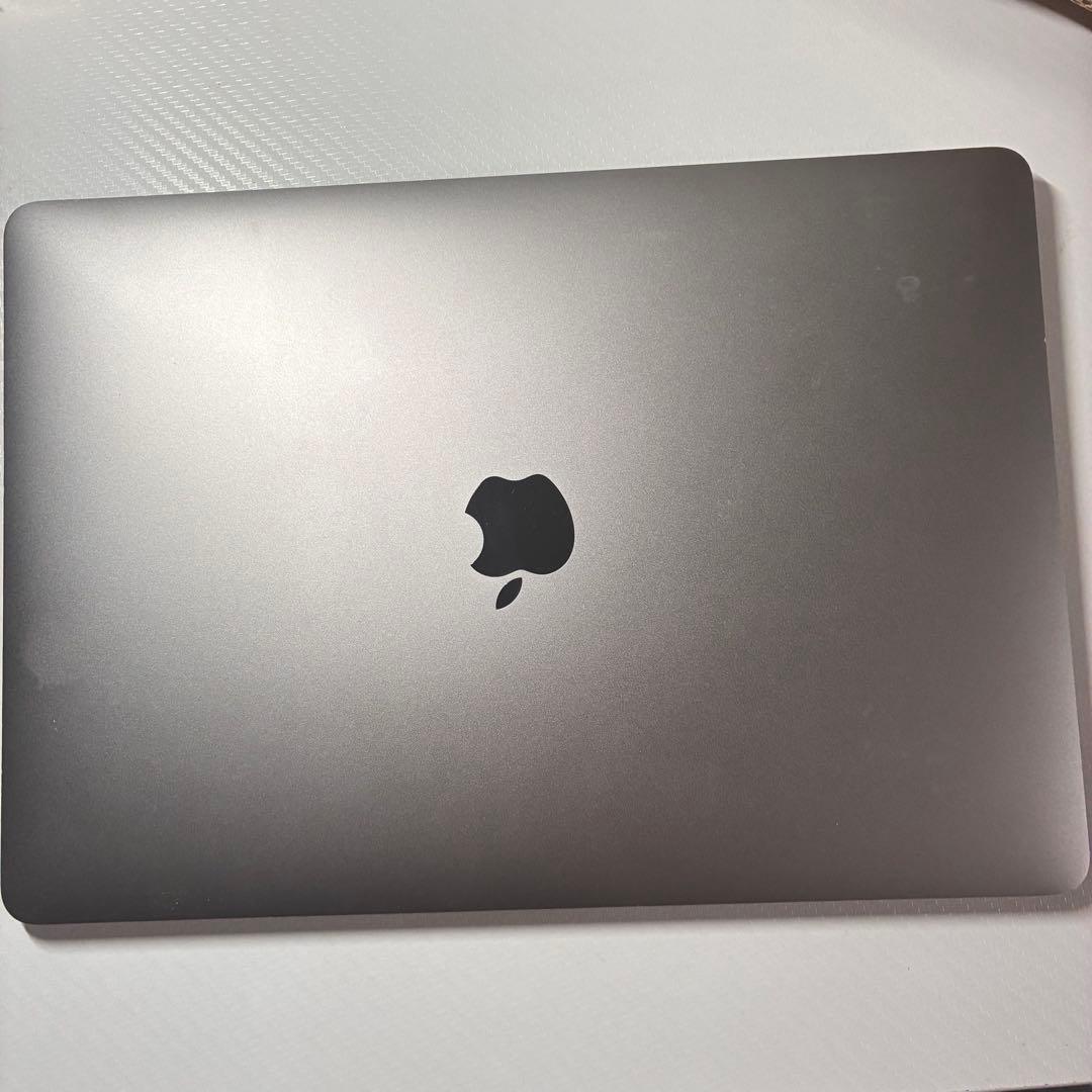 MacBook本体 Apple MacBook Air i5 8GB 512GB