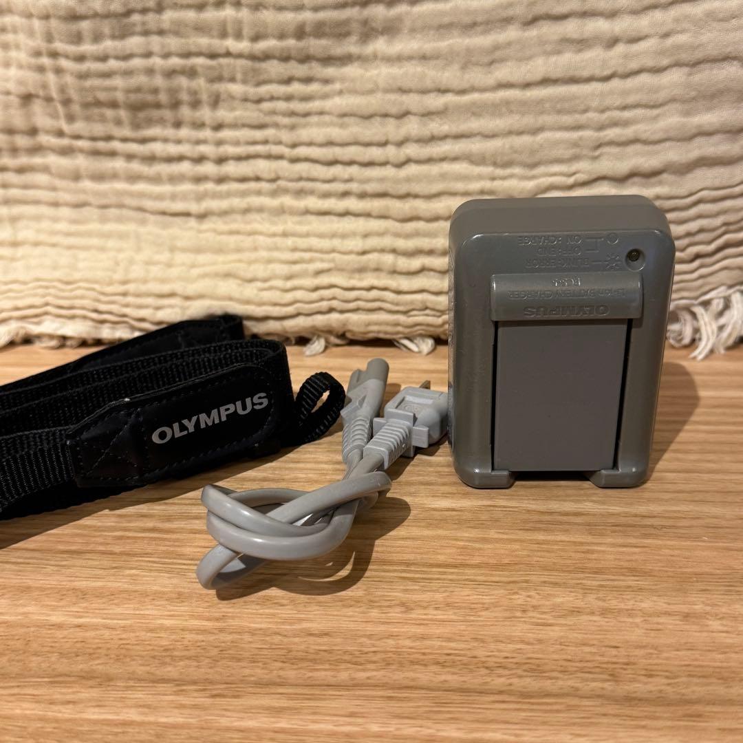 OLYMPUS PEN E-PL7 ホワイト 本体 ジャンク