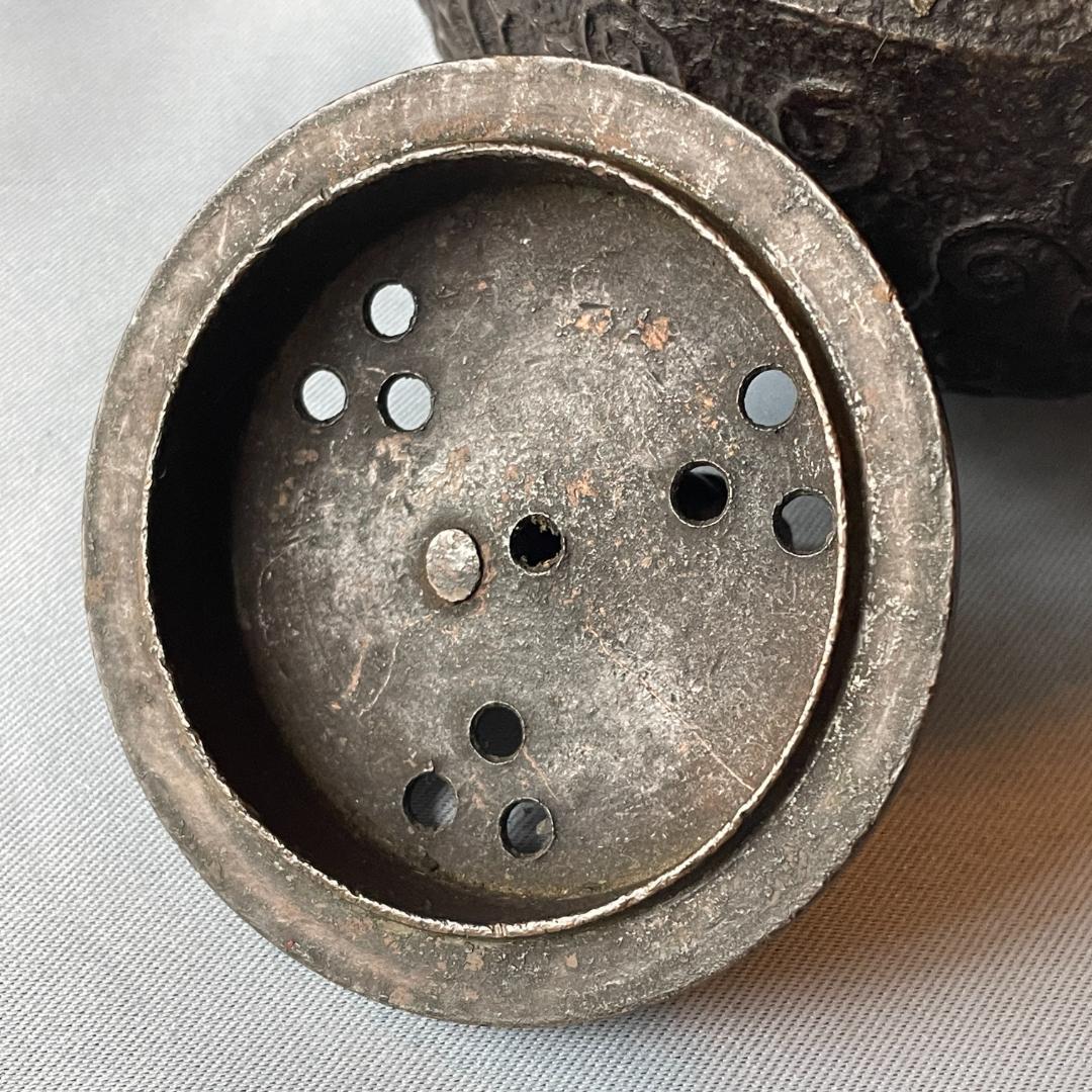 骨董品です！鉄器 鉄瓶 菊十六紋 K2484