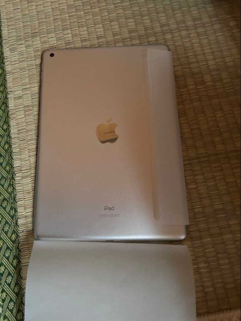 Apple iPad シルバー 本体　美品　第9世代　電池　100% Wi-Fi