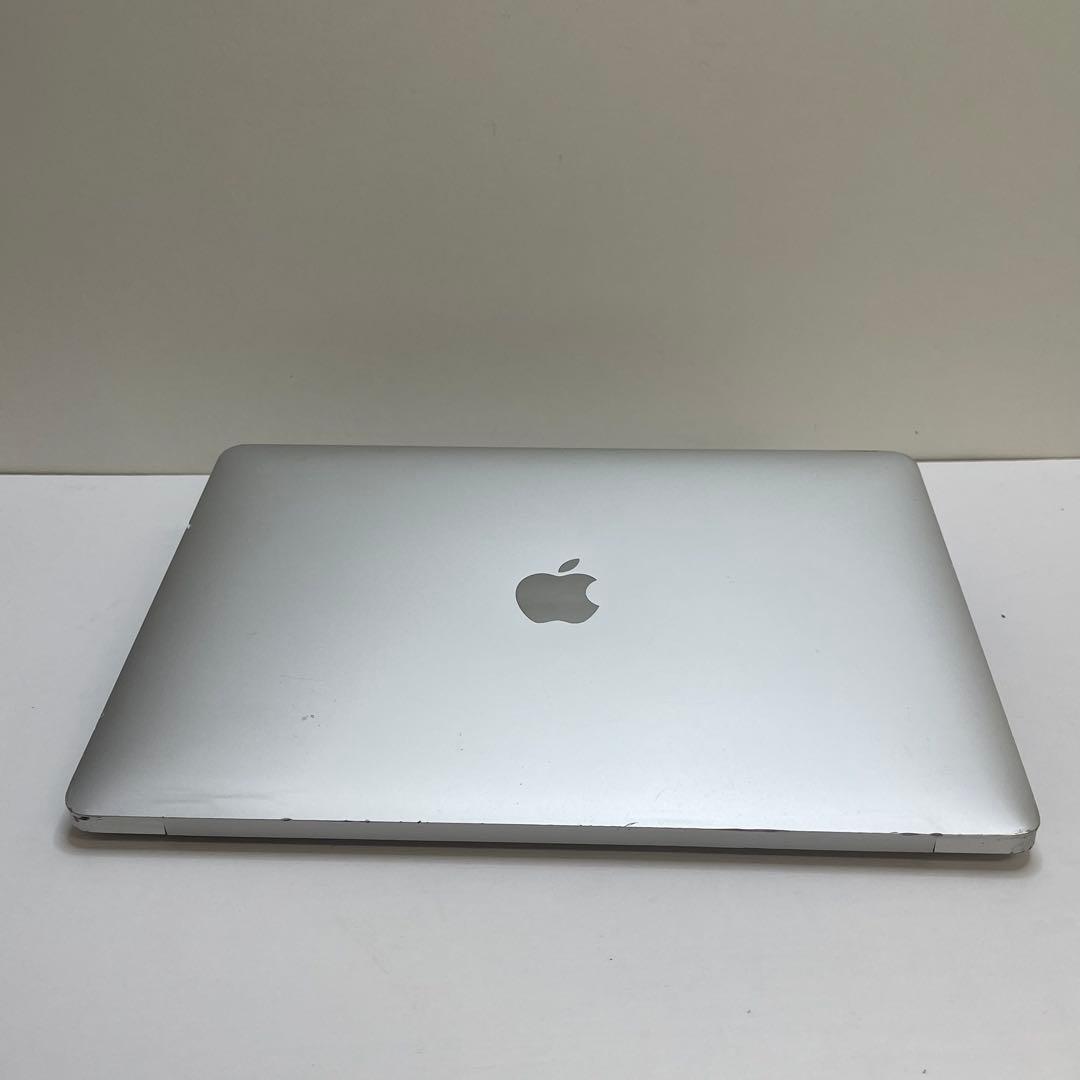 #797 Macbook Air 2020 13.3インチ i5 8GB 256