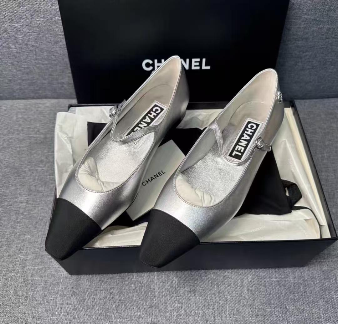 CHANEL シルバー ブラック バレエシューズ 37