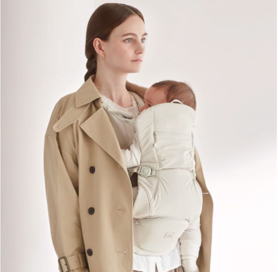 ベビーキャリアオンピトレスク　グリーンレーベルリラクシング　抱っこ紐