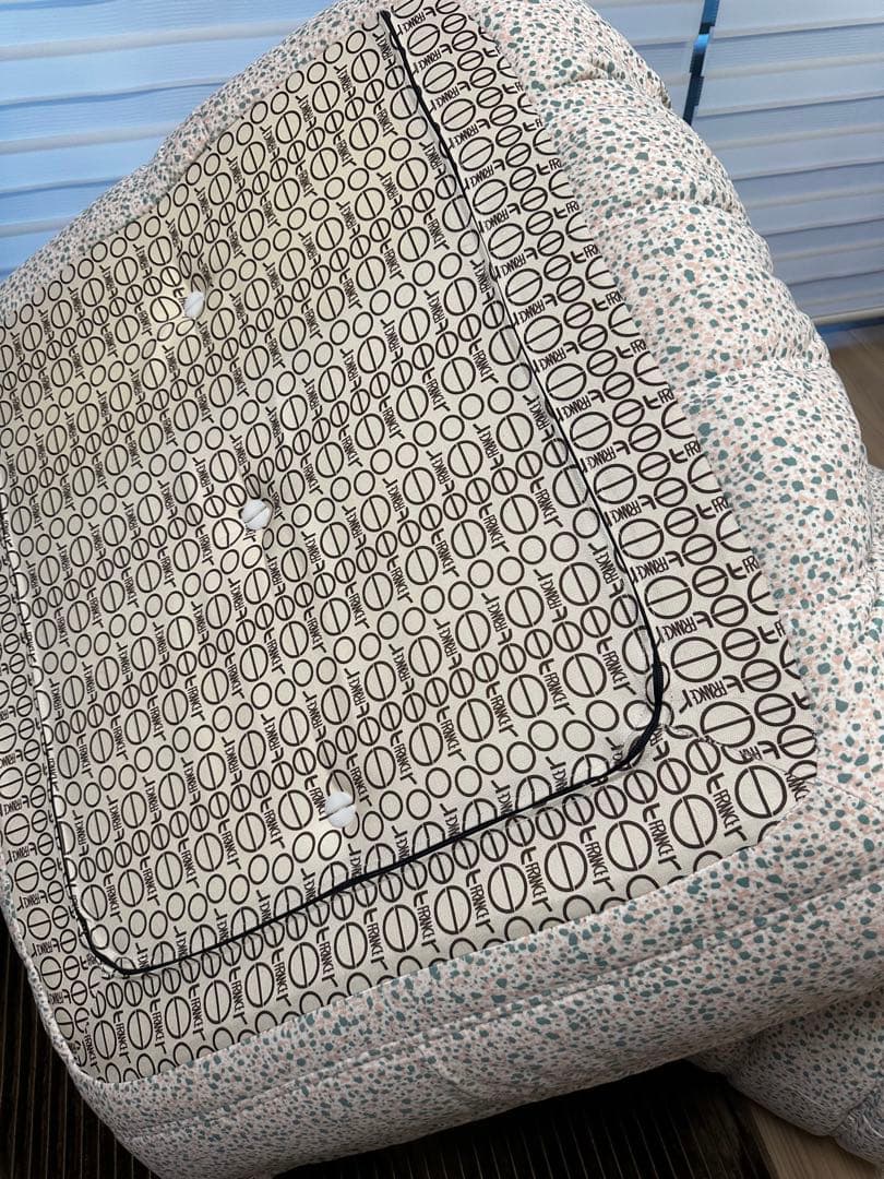 【トーゴ限定新生地 SHIKI】リーンロゼ | ロゼトーゴ ソファ&パフ セット