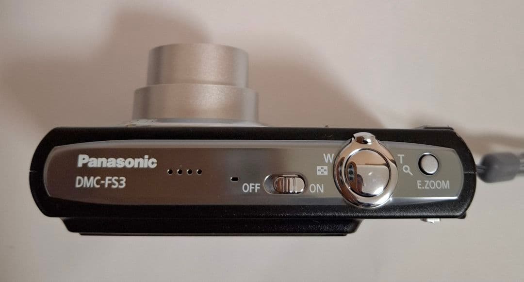 [美品]パナソニック Panasonic Lumix DMC-FS3 コンデジ