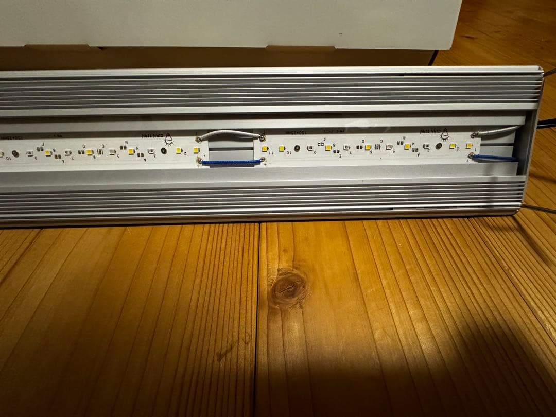 アクロ TRIANGLE LED GROW 600 60cm水槽照明 水草育成