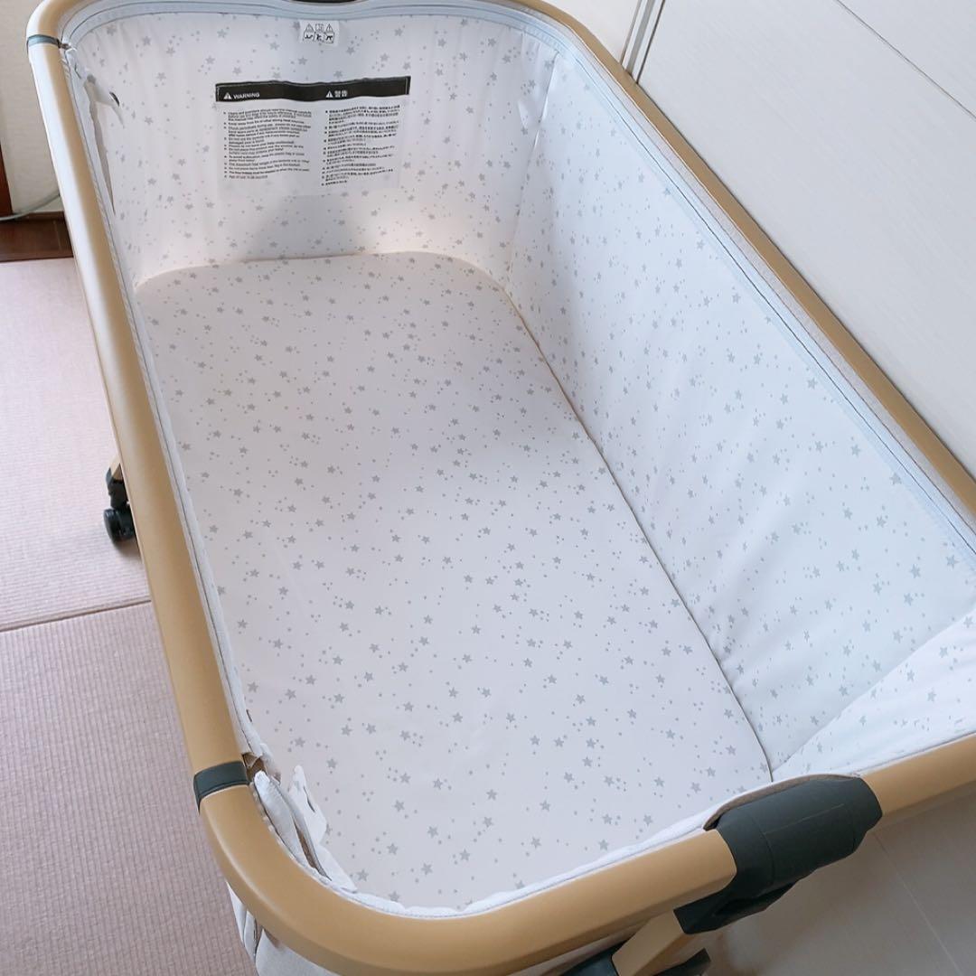 キャスター付きベビーベッド ベージュ　HZDMJ