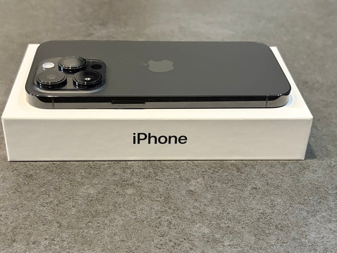 【美品】Apple iPhone 14Pro スペースブラック256GB