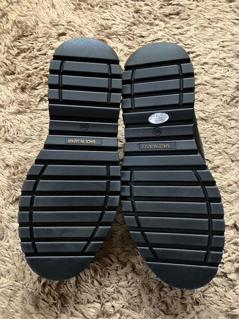 美品Mode et Jacomoブラック プラットフォームローファー24.5㎝