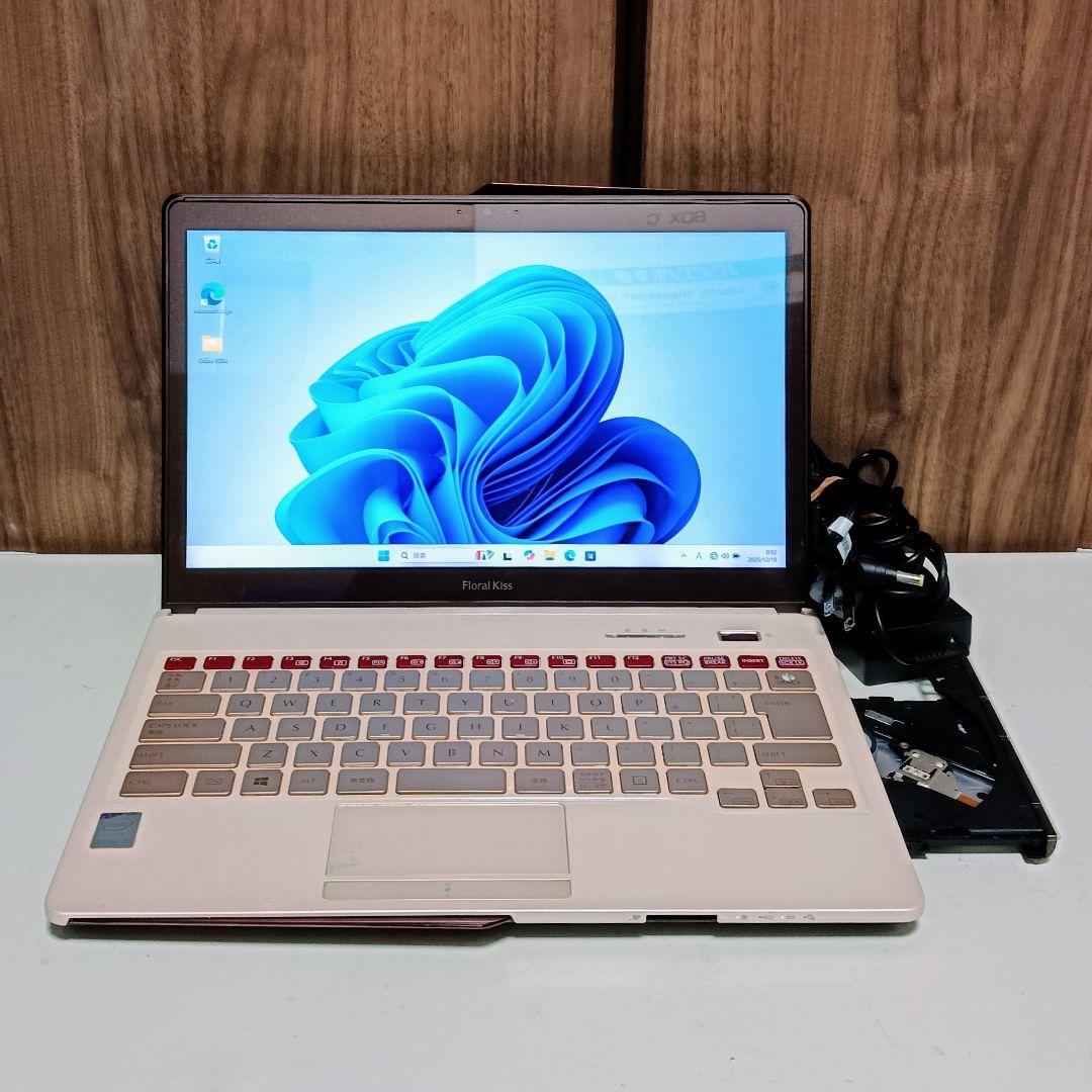 FUJITSU LIFEBOOK Corei5 メモリ8GB SSD512GB