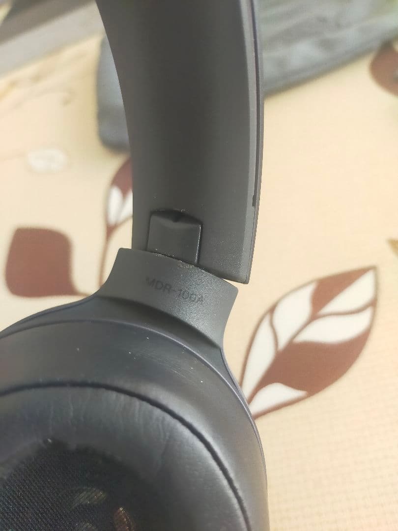 ソニー ヘッドホン 100A : ハイレゾ対応 折りたたみ式 ケーブル着脱式