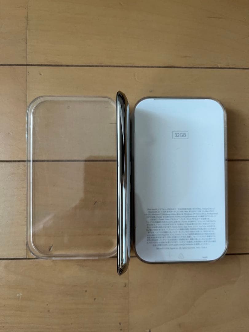 ☆美品 iPod touch 3世代　32GB