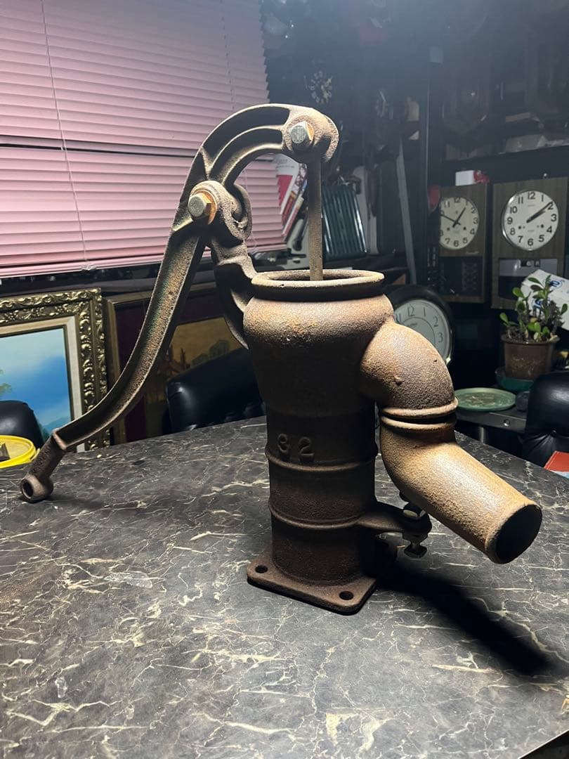 手押しポンプ、手漕ぎポンプ、手押し井戸、井戸ポンプ、ガーデニング雑貨 インテリア