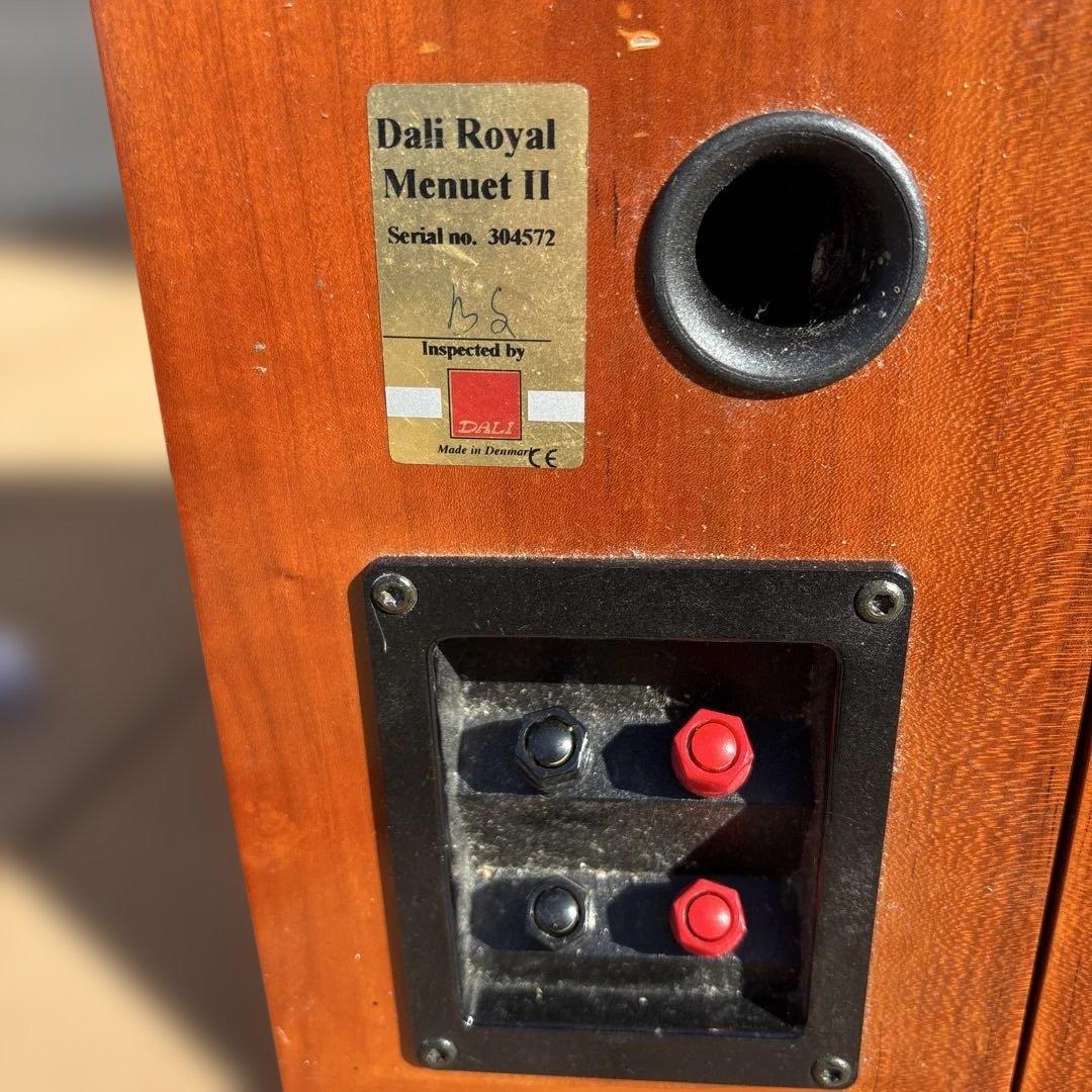 DALI  Menuet II スピーカー
