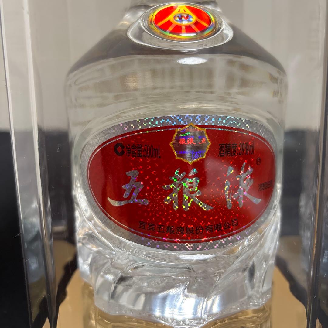 五粮液　500ml 39％白酒　濃香型　2018 ごりょうえき