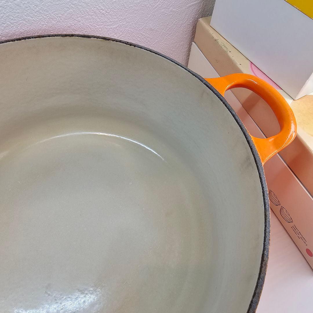 LE CREUSET ル・クルーゼ オレンジ 鋳鉄製 両手鍋 24cm