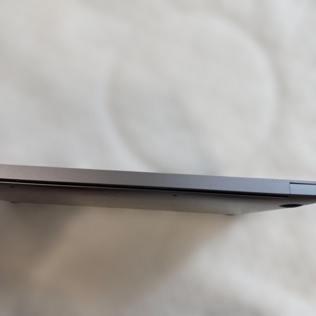 美品 MacBook Air 13インチ 256GB(Retina, 2020)